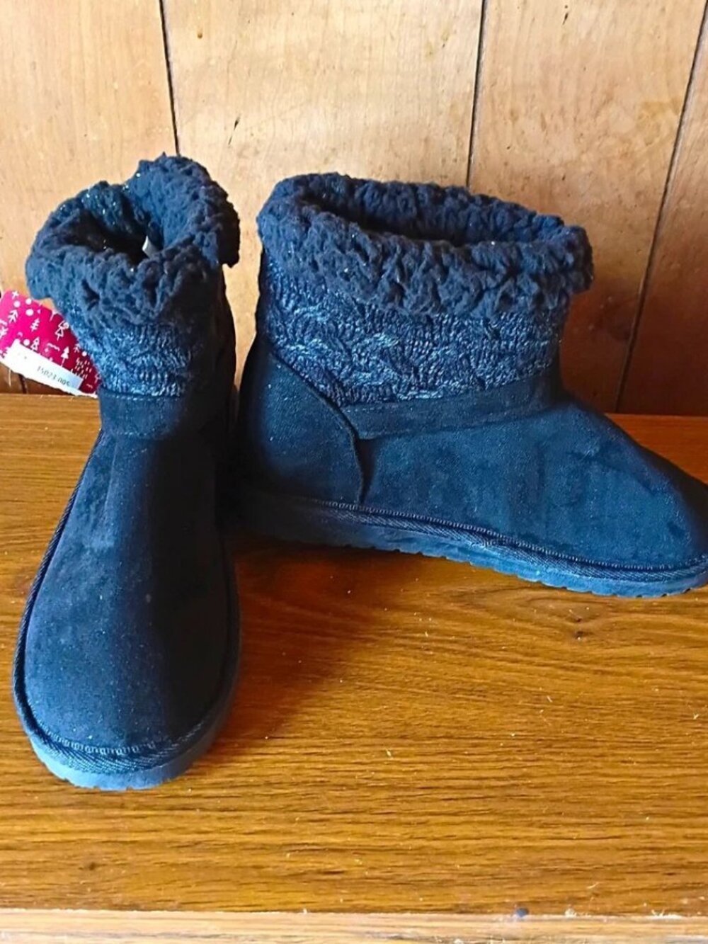 Muk Luks Essentials Women's Black Faux Suede Bootie Faux Fur Lined 8 NWT